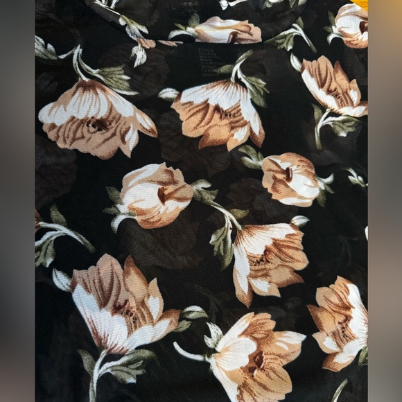 c’est moi sheer long sleeve mockneck bodysuit - Picture 2 of 5